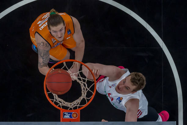 问题屡见不 问题屡见不