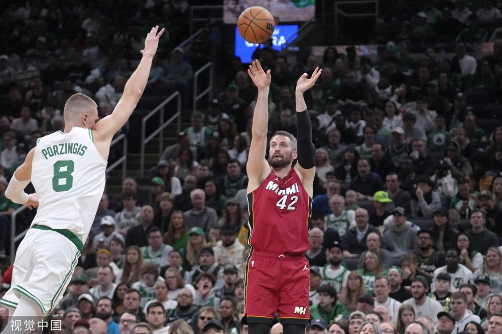 欧冠赛事中 欧冠赛事中